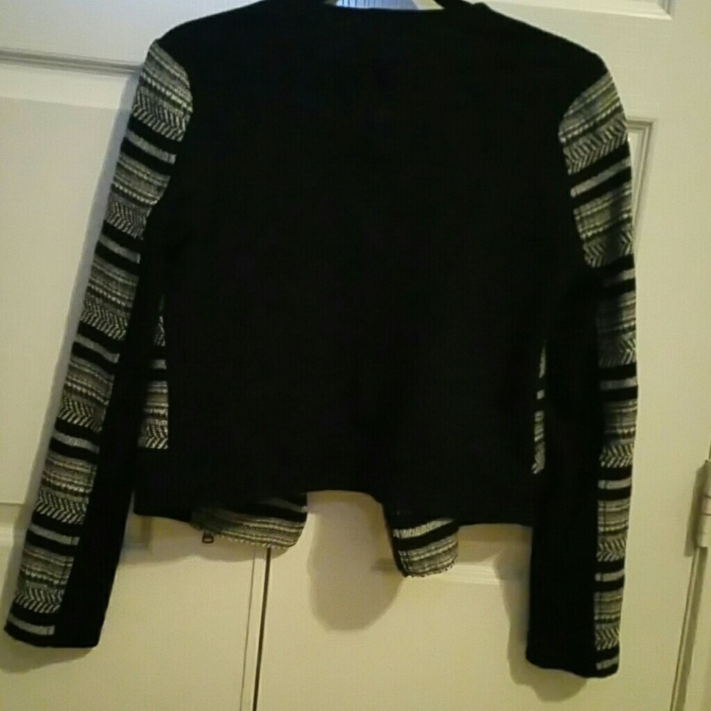 Jacket - Picture 2 of 6